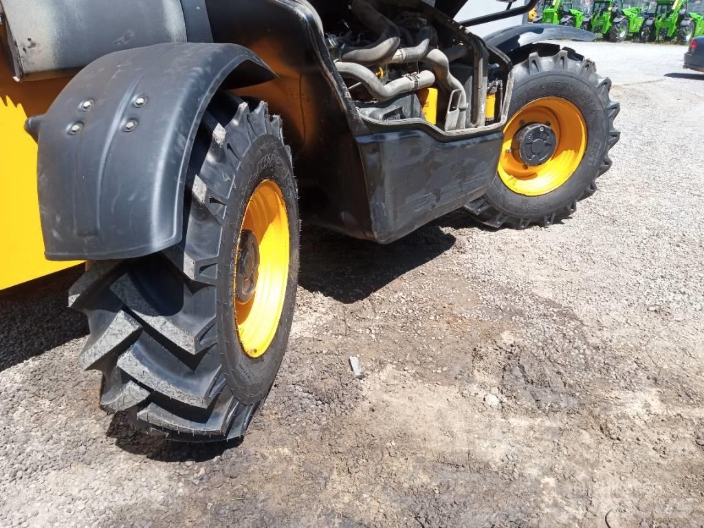 JCB 535-95 텔러 핸들러