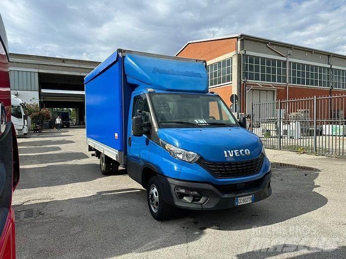 Iveco 35C16 기타