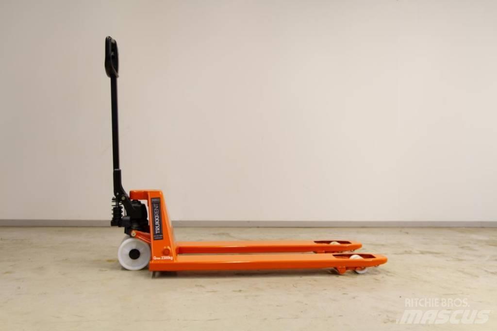BT LHM 230 Q 핸드파레트 트럭