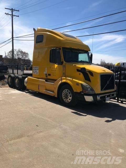 Volvo VNL 트랙터 유닛