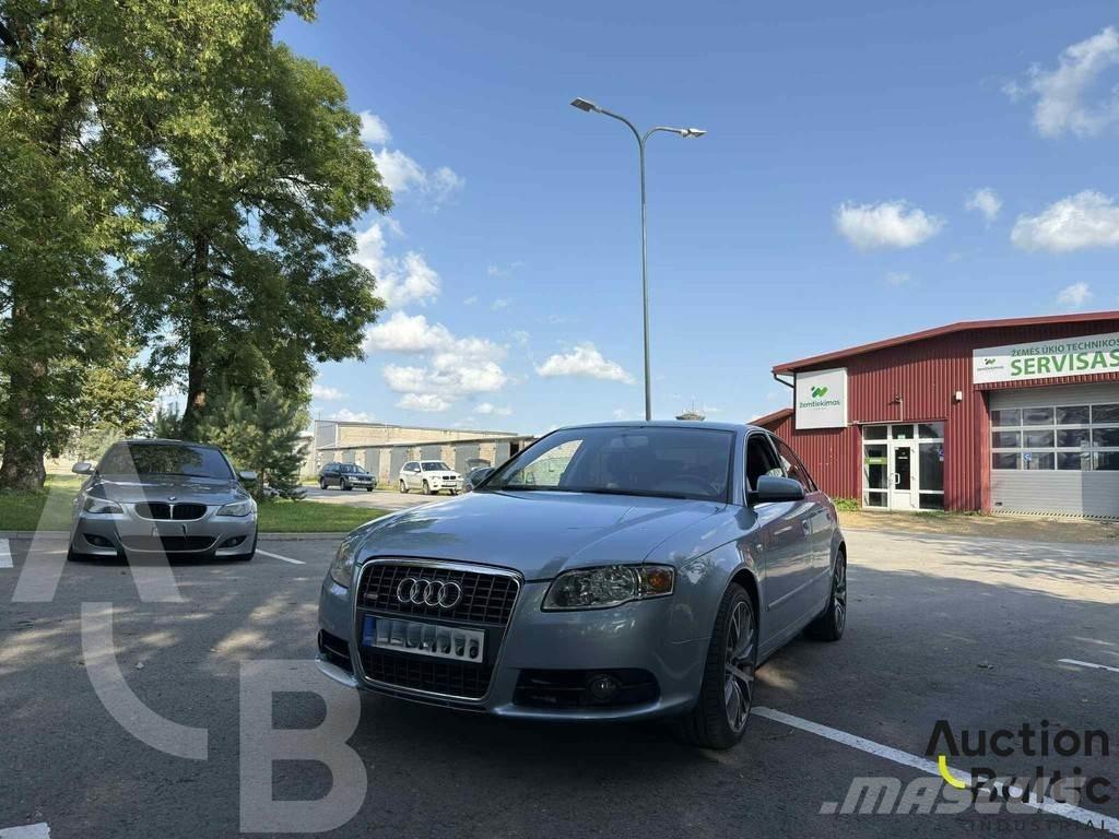 Audi A4 자동차