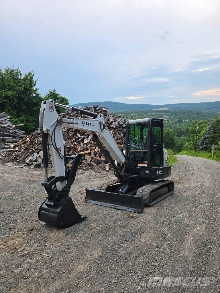 Bobcat E 42 소형 굴삭기 7톤 미만