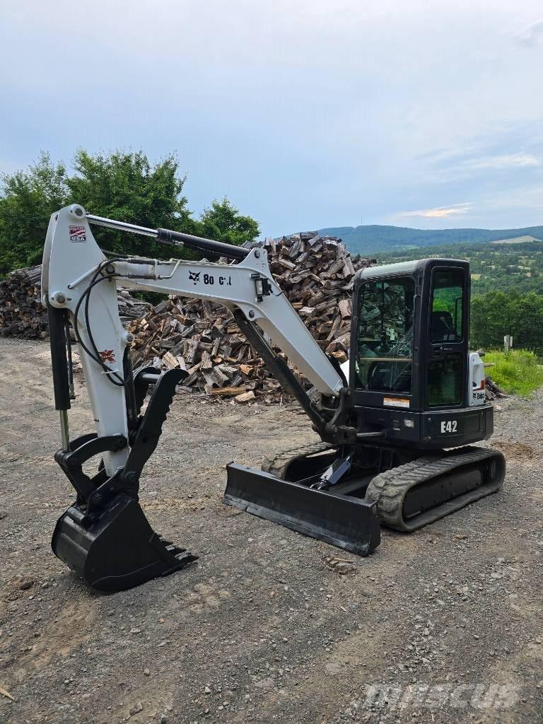 Bobcat E 42 소형 굴삭기 7톤 미만