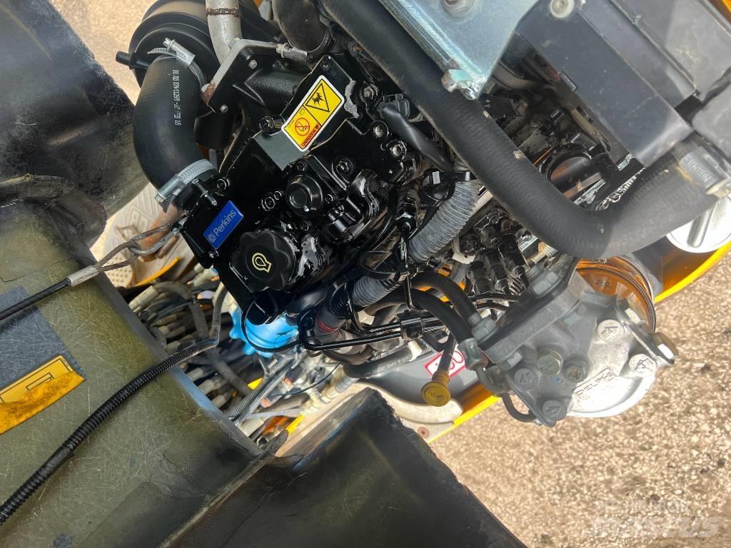 JCB Micro 소형 굴삭기 7톤 미만