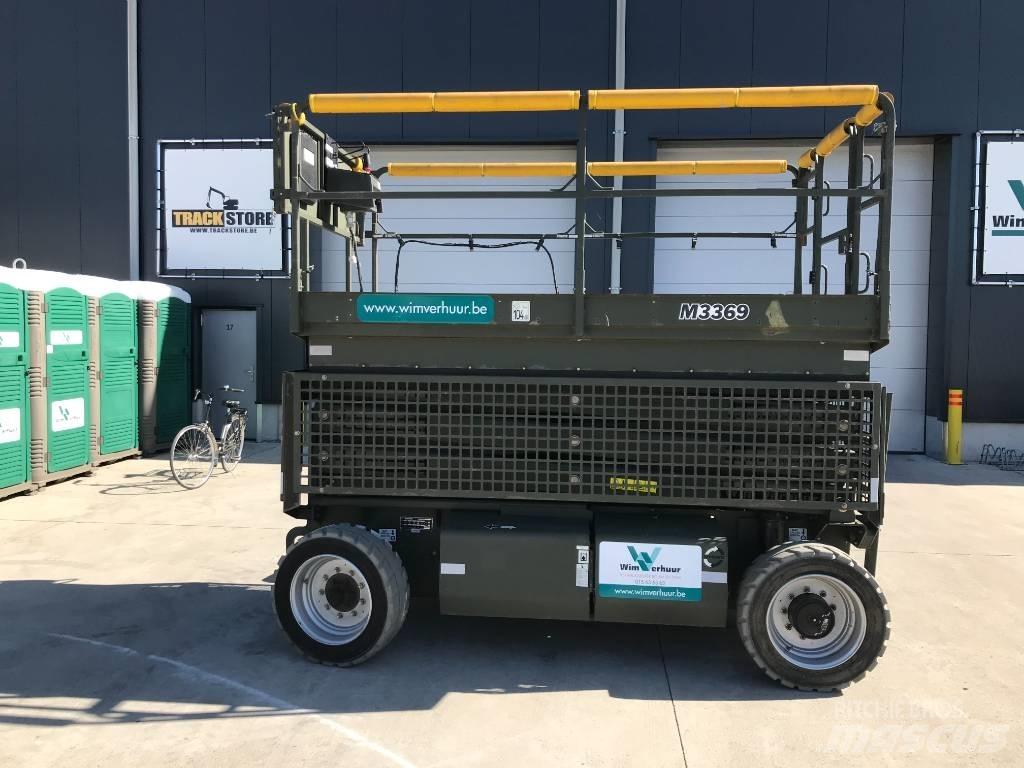 JLG M 3369 가위형 리프트