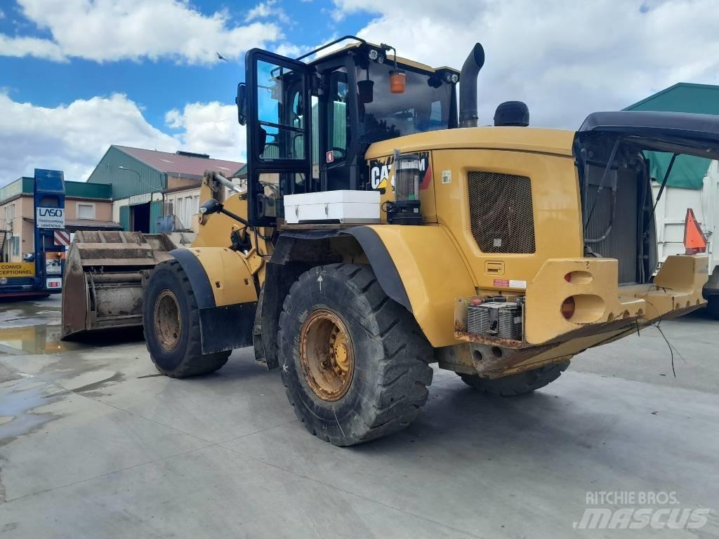 CAT 938 M  휠로우더