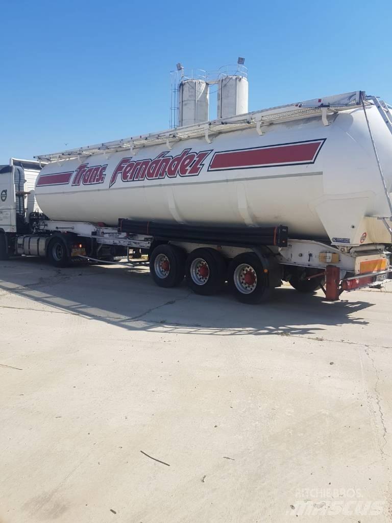 Fruehauf BENALU TC34 탱커 세미 트레일러