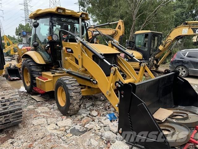 CAT 420 F 백호로더