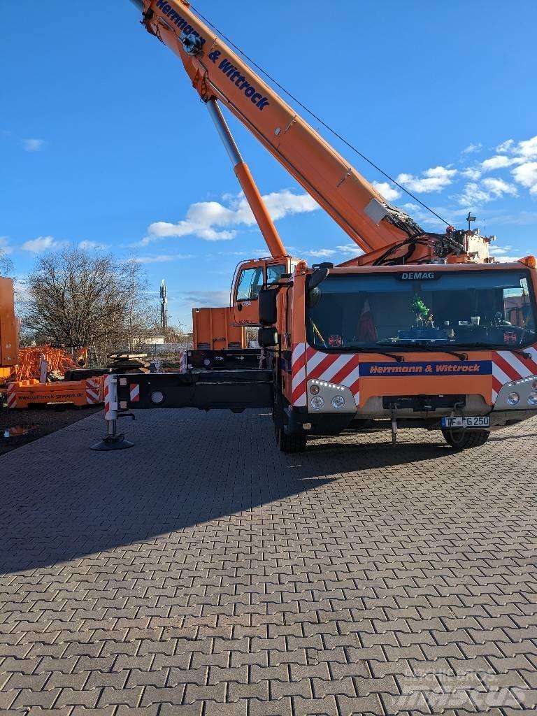 Terex Demag AC 250-5 A/T 크레인