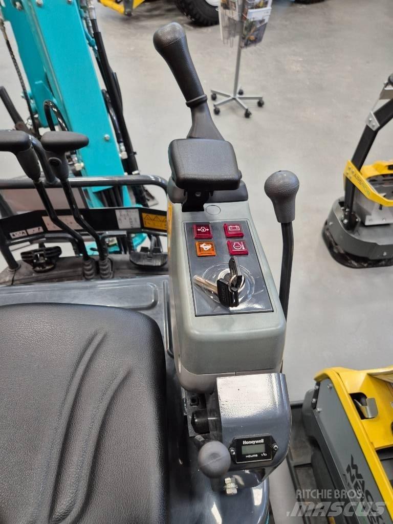 Kobelco SK 10 SR 소형 굴삭기 7톤 미만