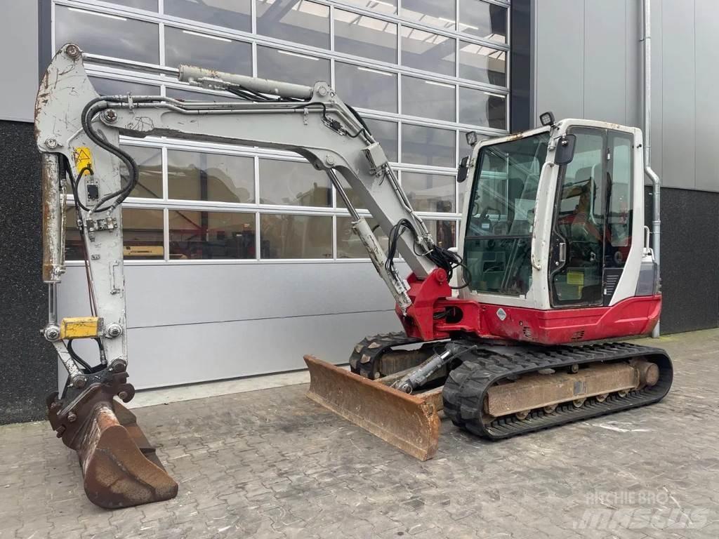 Takeuchi TB250 소형 굴삭기 7톤 미만