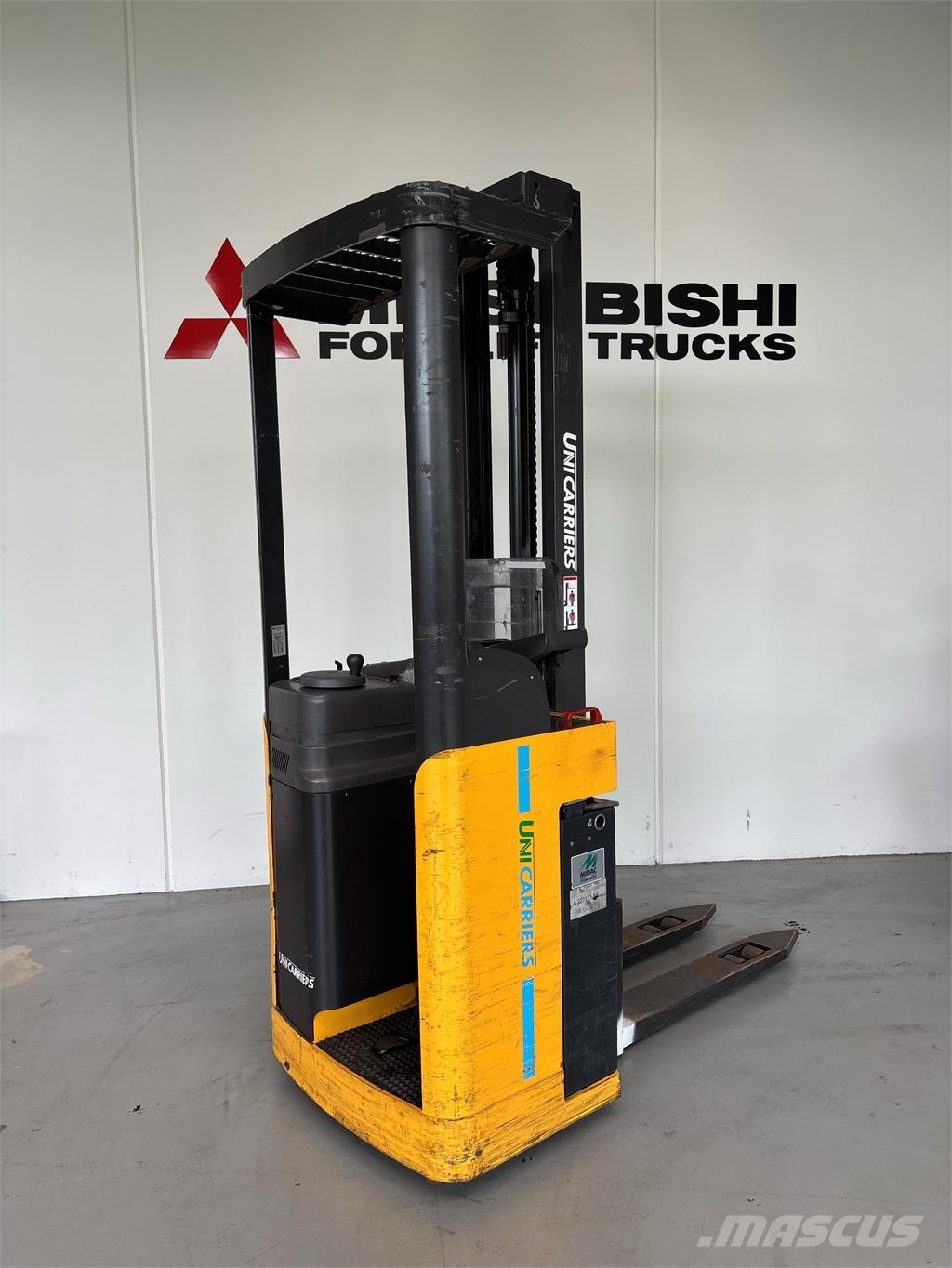 Atlet A160 보행식 리치 지게차