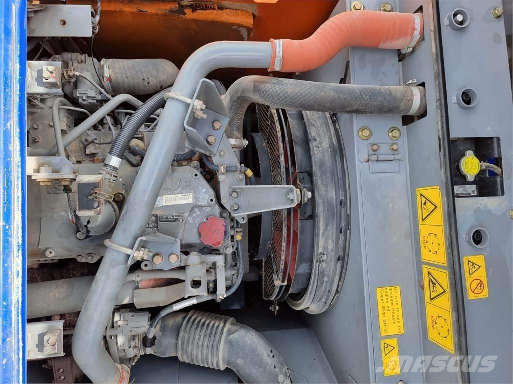Hitachi ZX 210 LC-5B 대형 굴삭기 29톤 이상