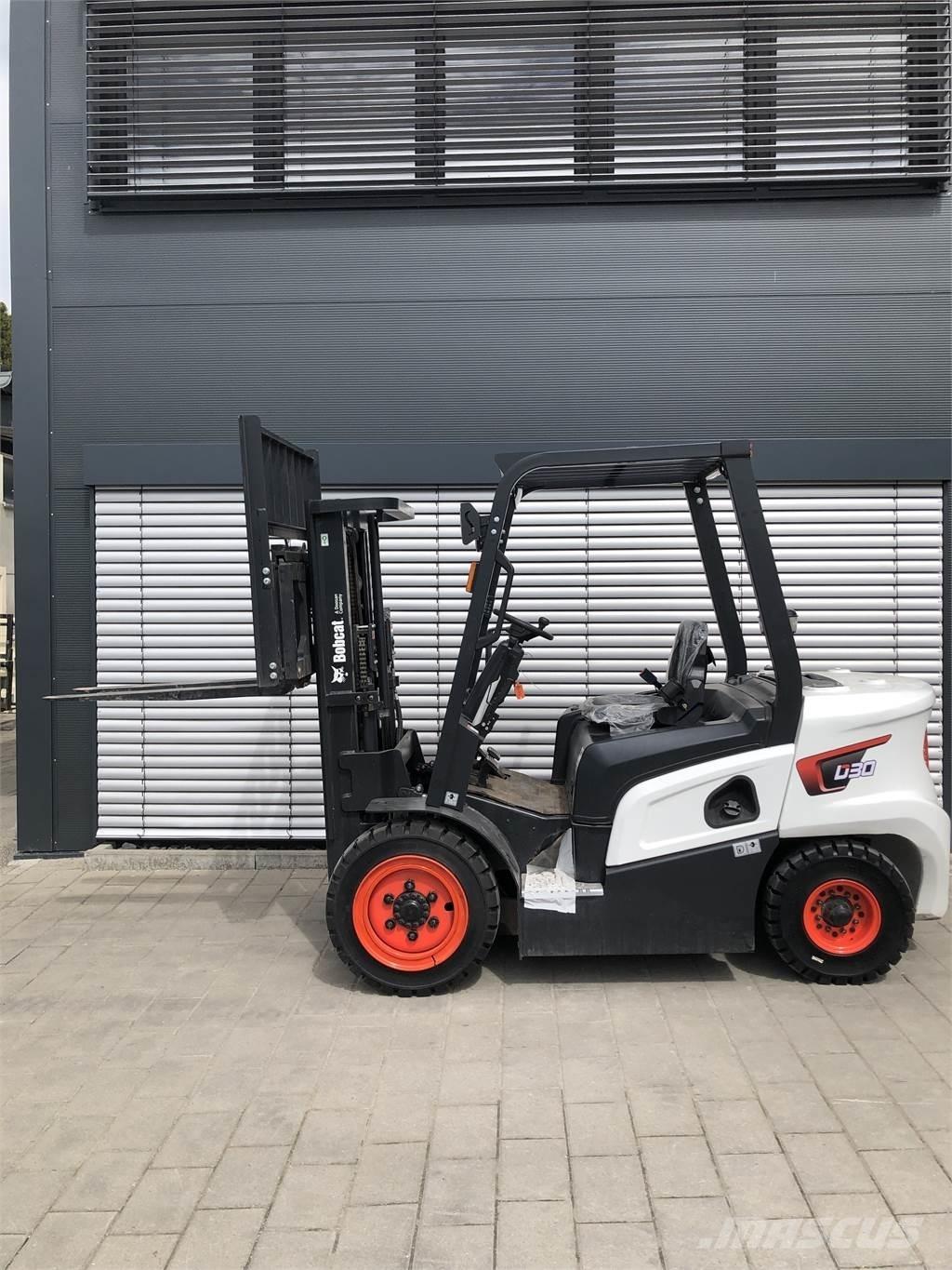 Bobcat D30NX 디젤 지게차