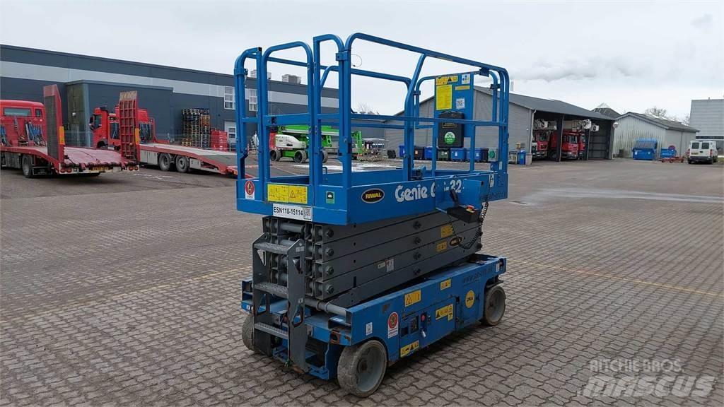 Genie GS3246 가위형 리프트