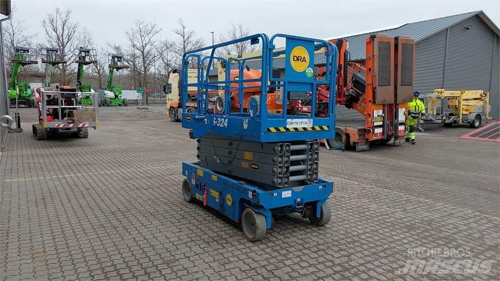 Genie GS3246 가위형 리프트