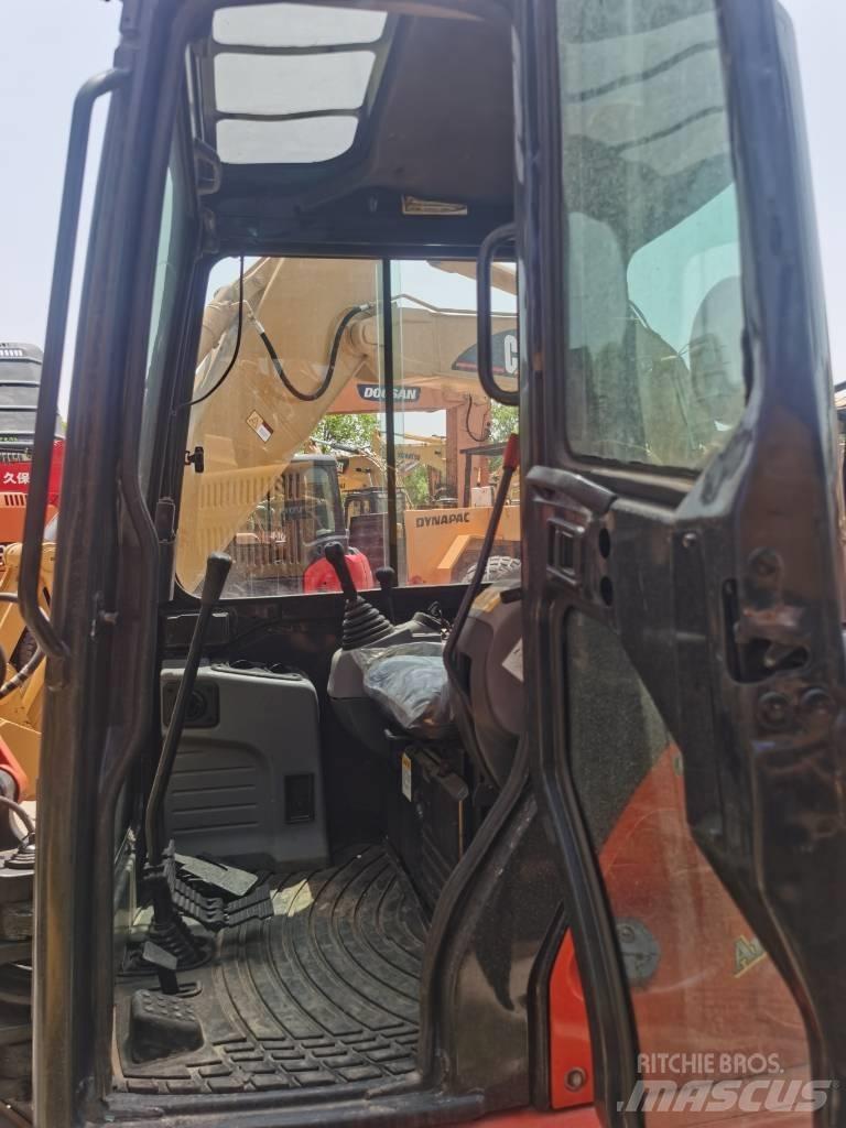 Kubota KX 155 대형 굴삭기 29톤 이상
