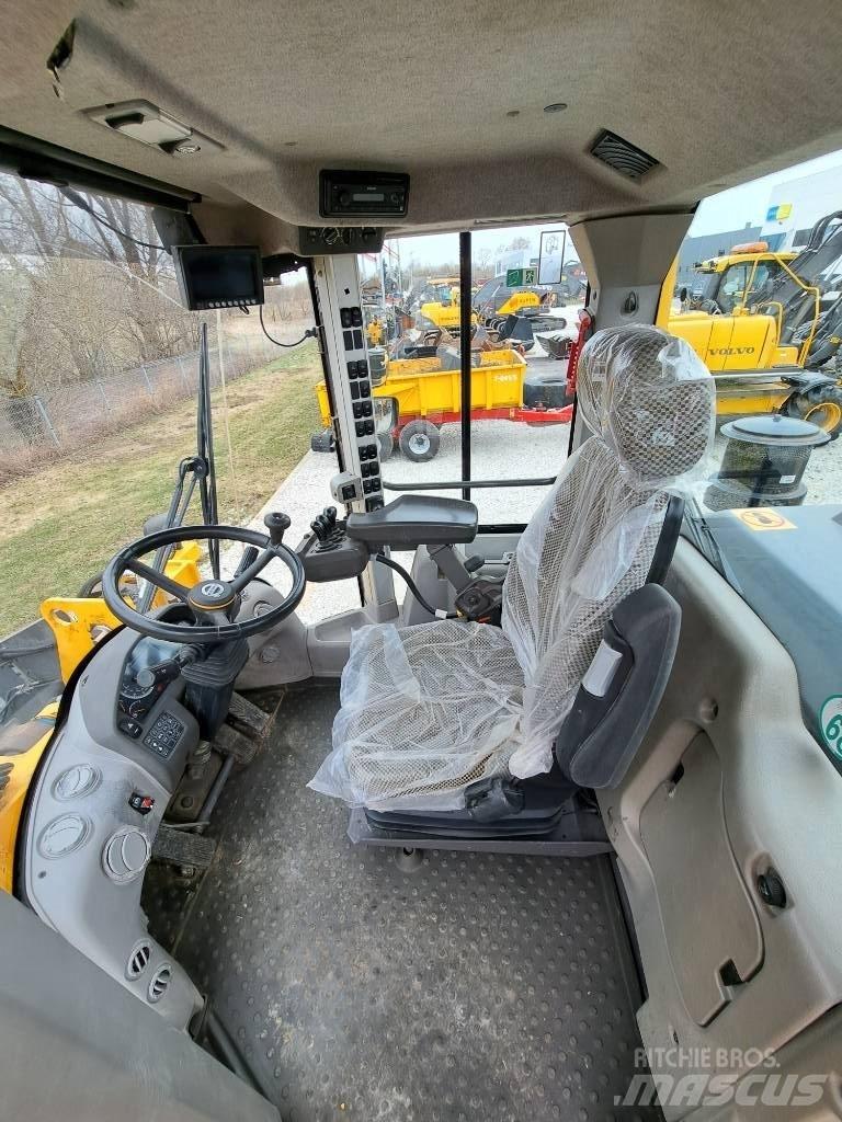 Volvo L110H  휠로우더