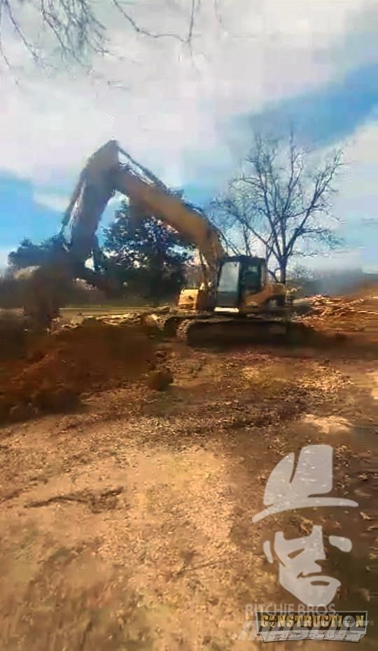 CAT 320 C LU 대형 굴삭기 29톤 이상