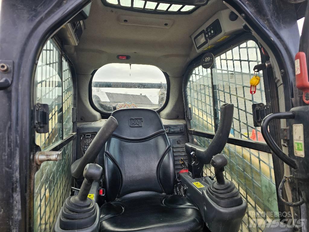 CAT 289 D  스키드로더
