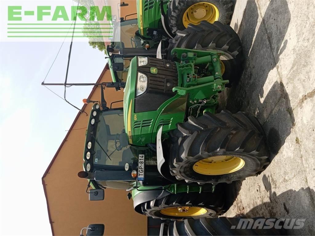 John Deere 6215R 트랙터