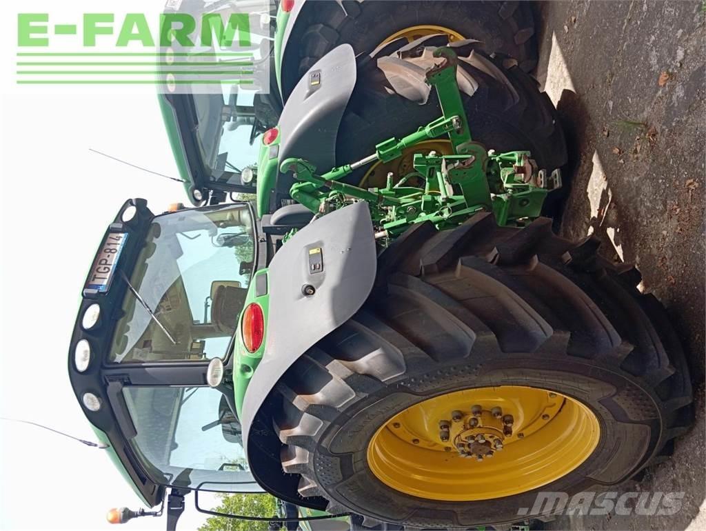 John Deere 6215R 트랙터