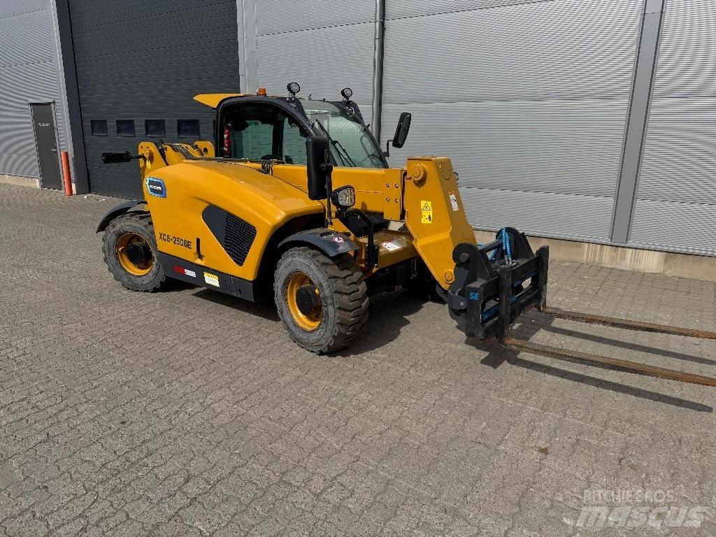 XCMG XC 6-2506 E 텔러 핸들러