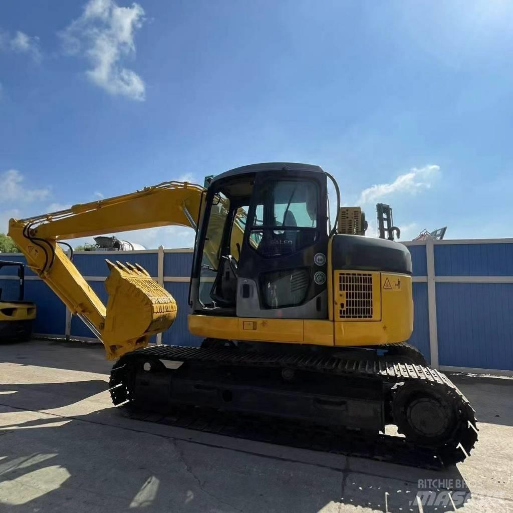 Komatsu PC 138 US-2 대형 굴삭기 29톤 이상