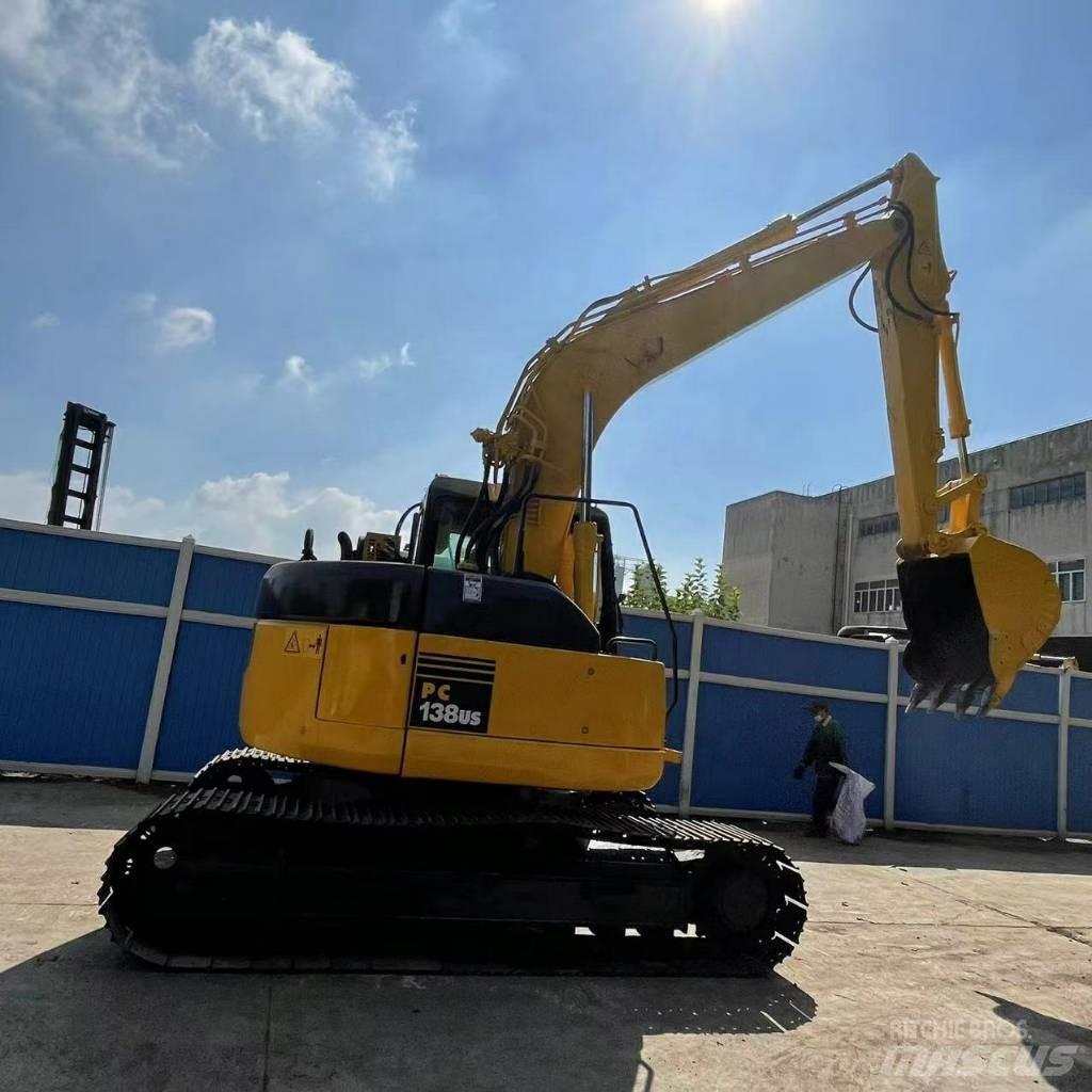Komatsu PC 138 US-2 대형 굴삭기 29톤 이상