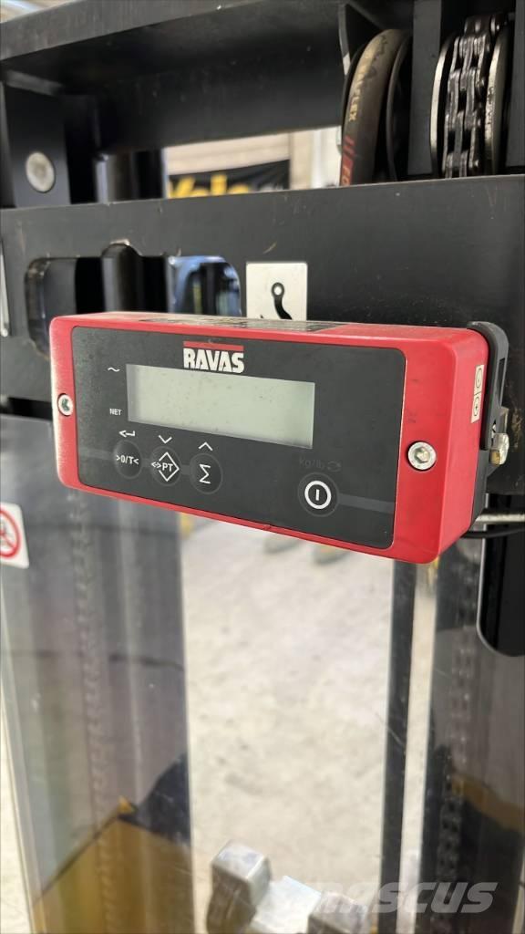 Yale MS 12 X 보행식 리치 지게차