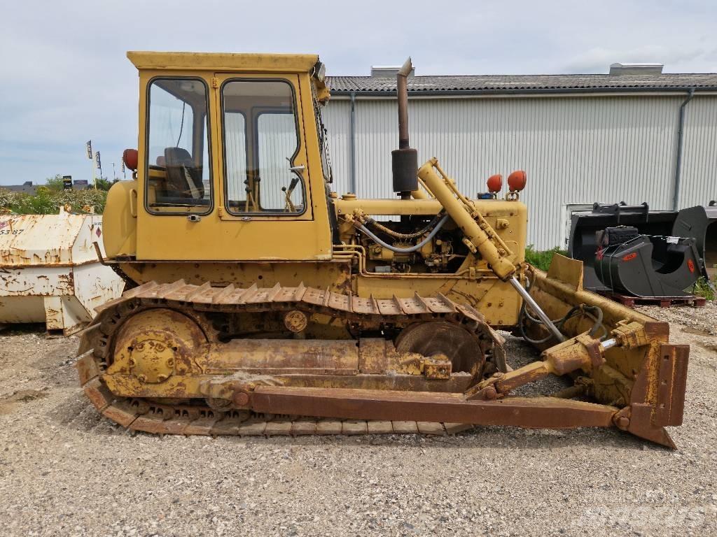 CAT D 4 D 크롤러 도저