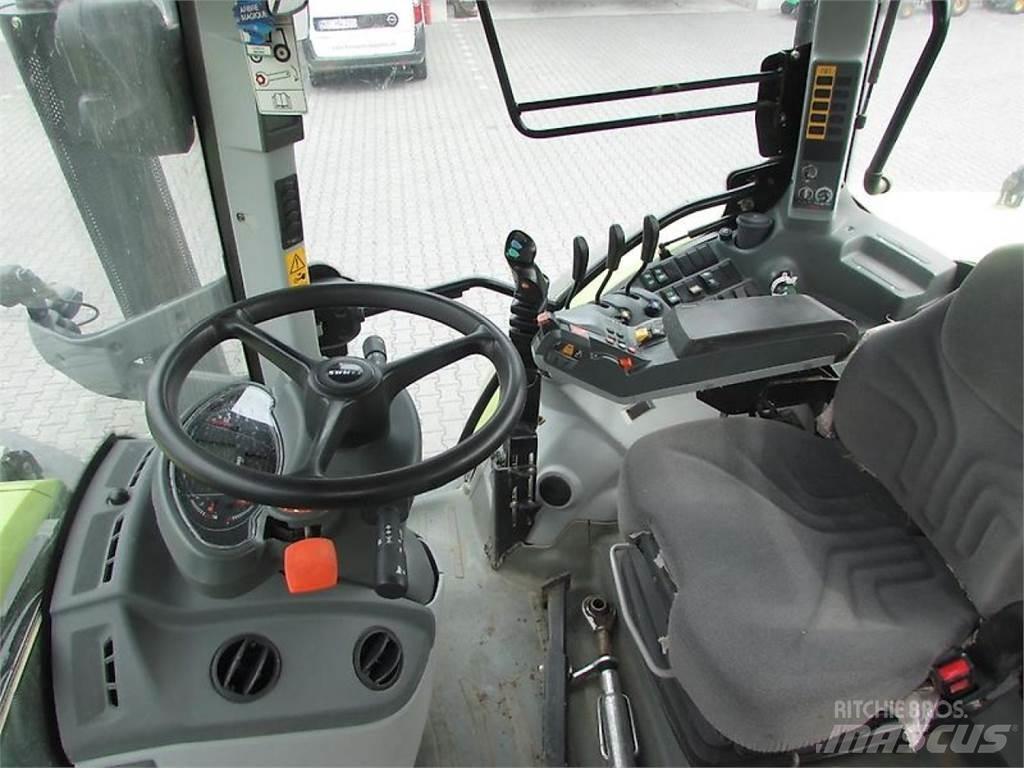 CLAAS Arion 650 트랙터