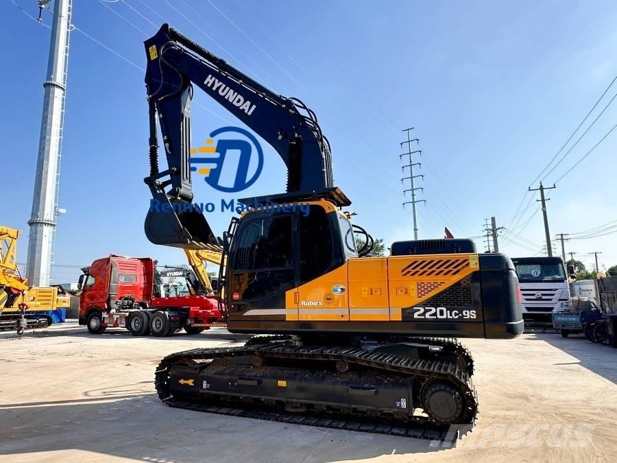 Hyundai R220LC-9S 대형 굴삭기 29톤 이상