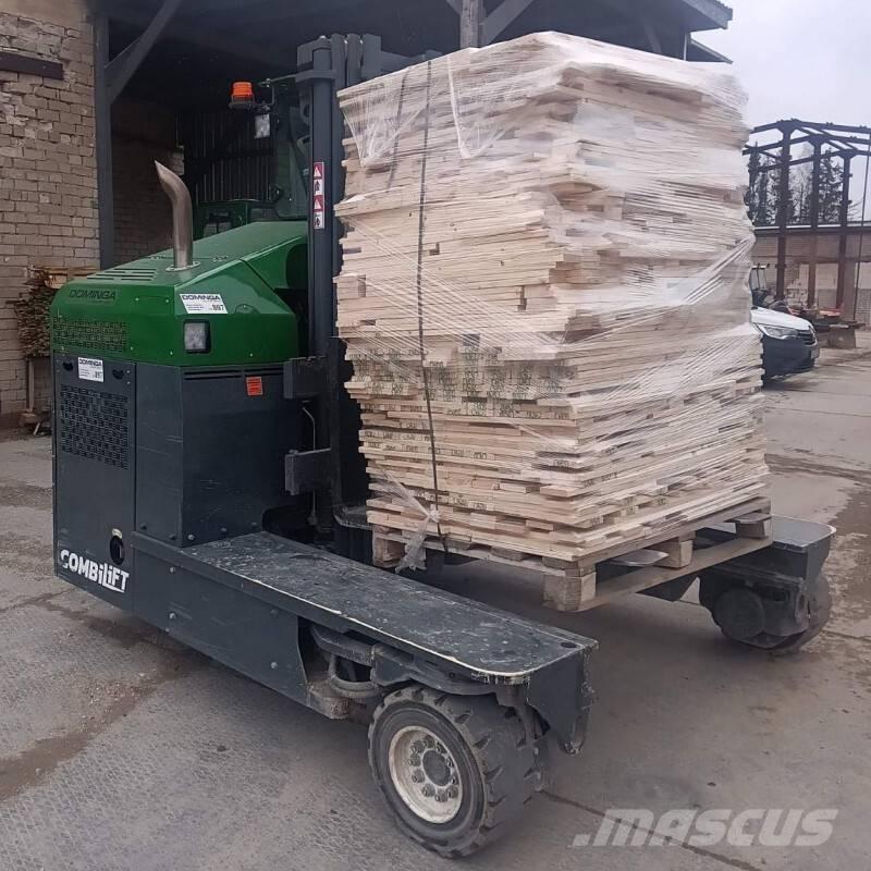 Combilift C 4000 MK4 4방향 리치트럭