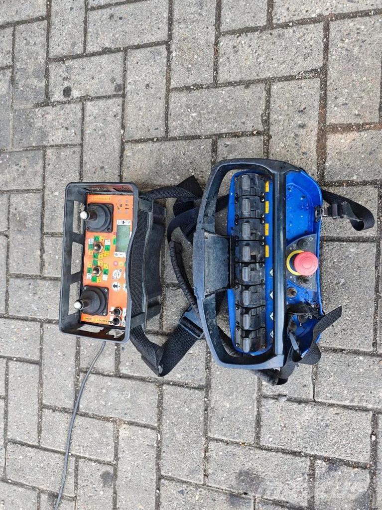 Jekko SPD 360 CDH 트랙 크레인