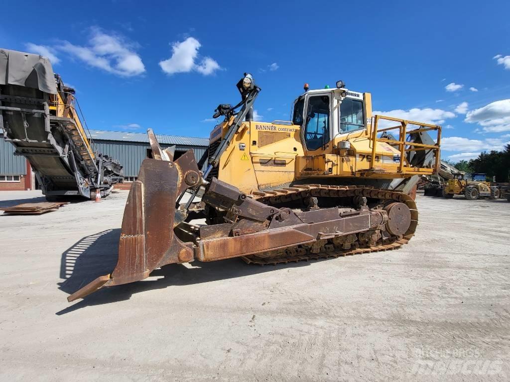 Liebherr 764 크롤러 도저