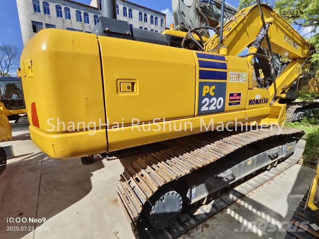 Komatsu 220-7 대형 굴삭기 29톤 이상
