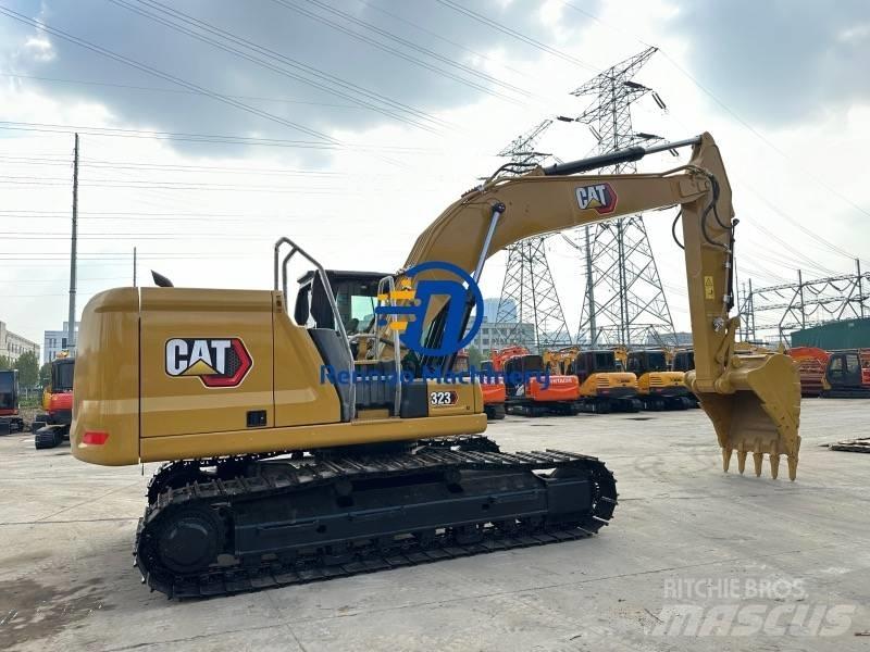 CAT 323GC 대형 굴삭기 29톤 이상