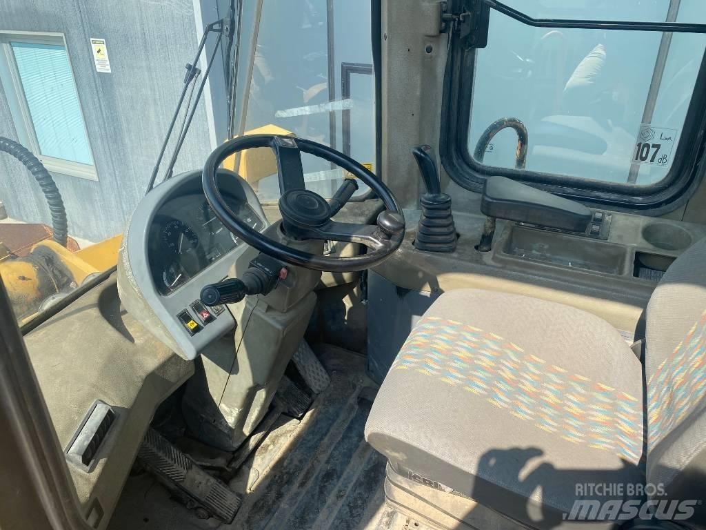 Daewoo MG300-V  휠로우더