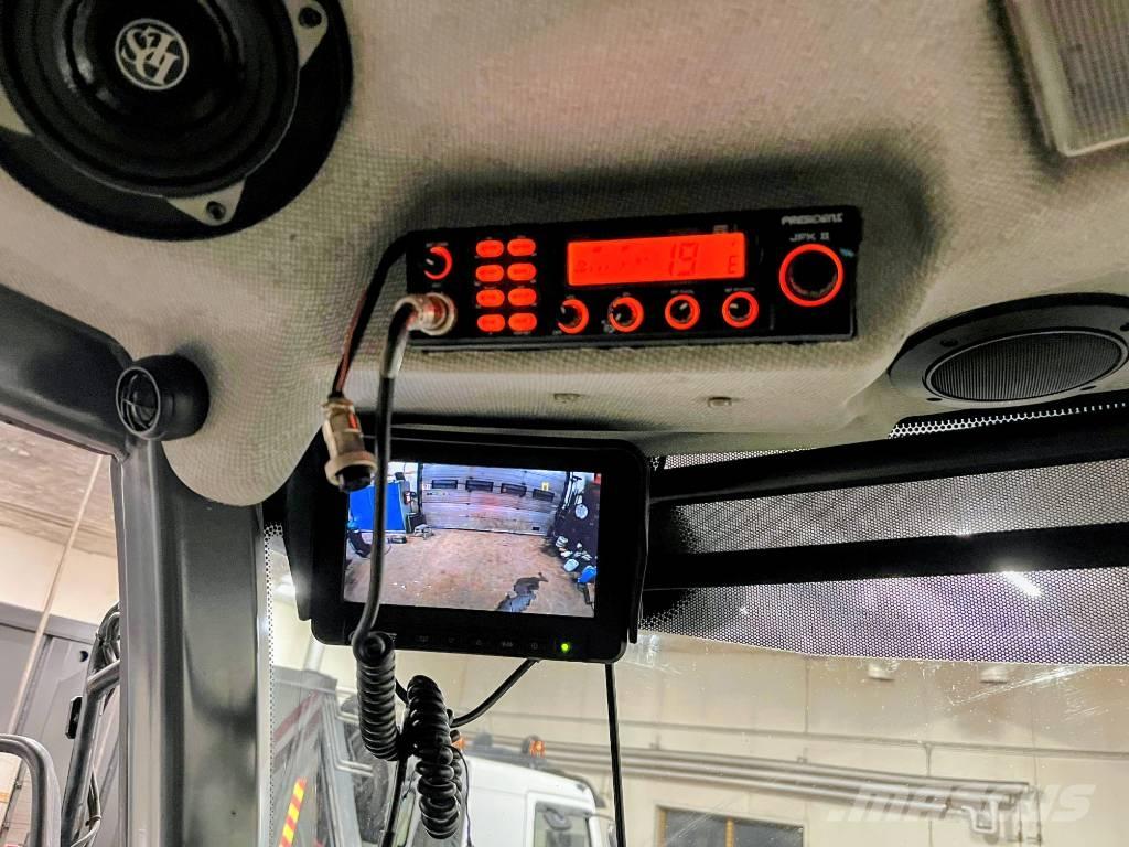 Liebherr L 524  휠로우더