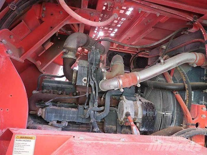 Sandvik DT 821 SC 도로 굴착기