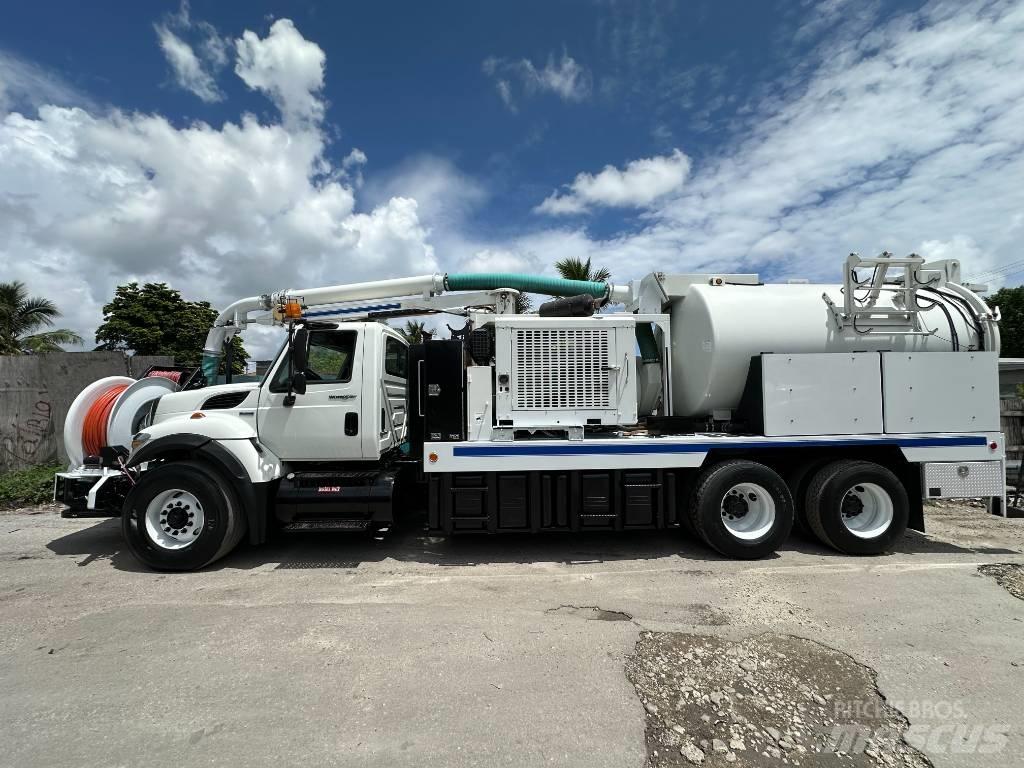 International 7400 콤비/진공 트럭
