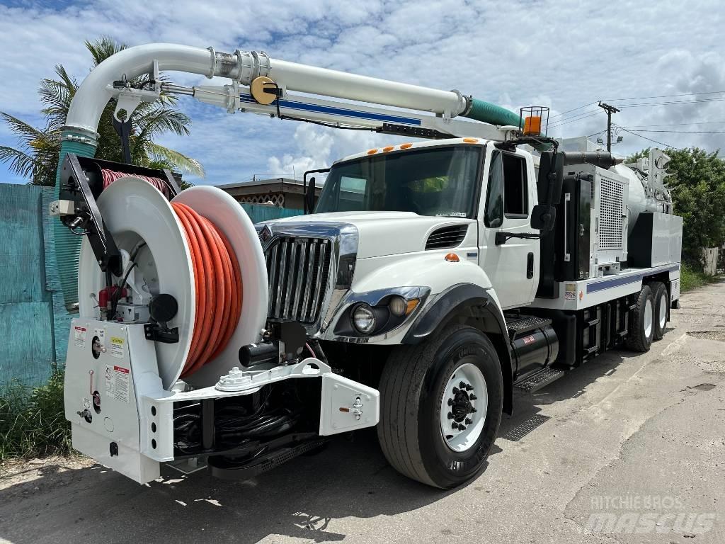 International 7400 콤비/진공 트럭