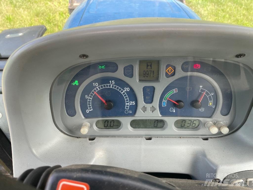 New Holland  T5050 임업용 트랙터