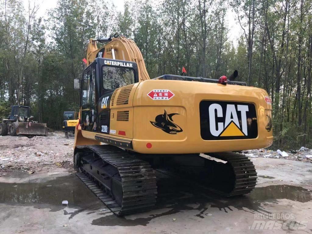 CAT 320D2 대형 굴삭기 29톤 이상