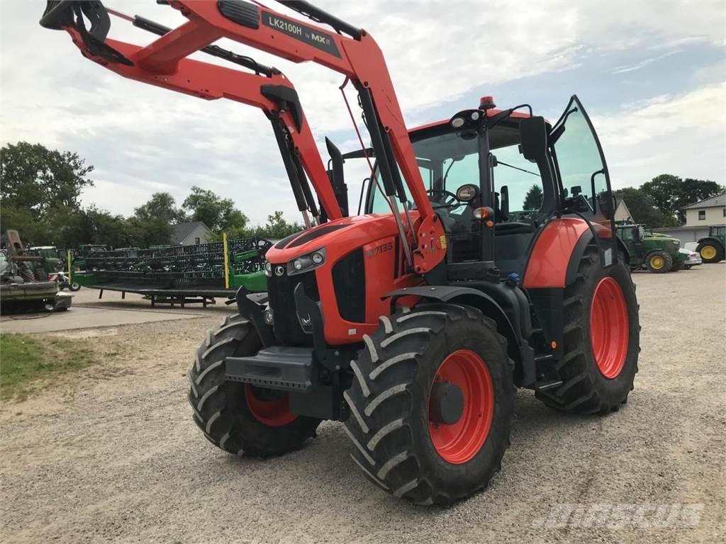 Kubota M7133 트랙터