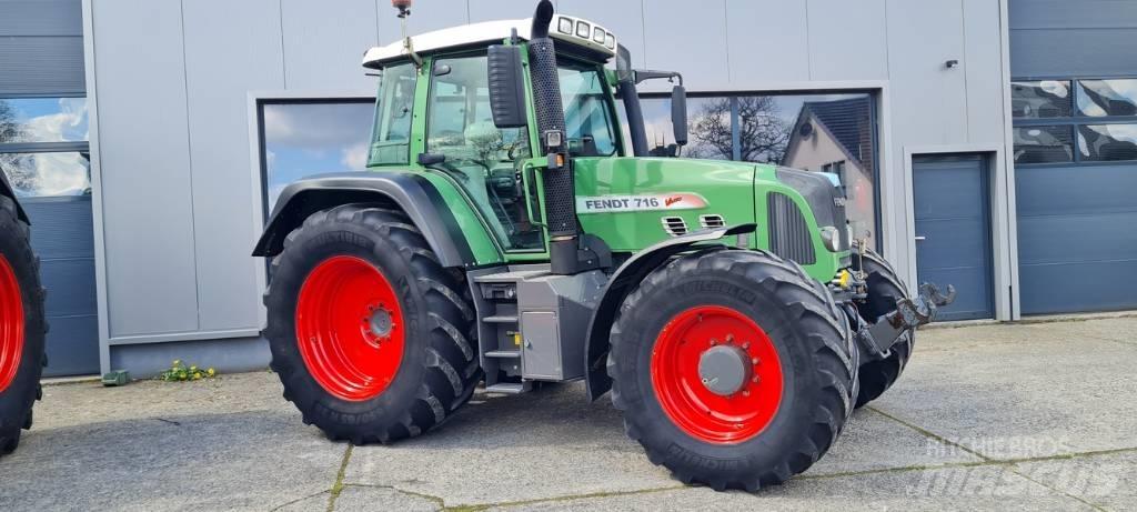 Fendt 716 Vario TMS 트랙터