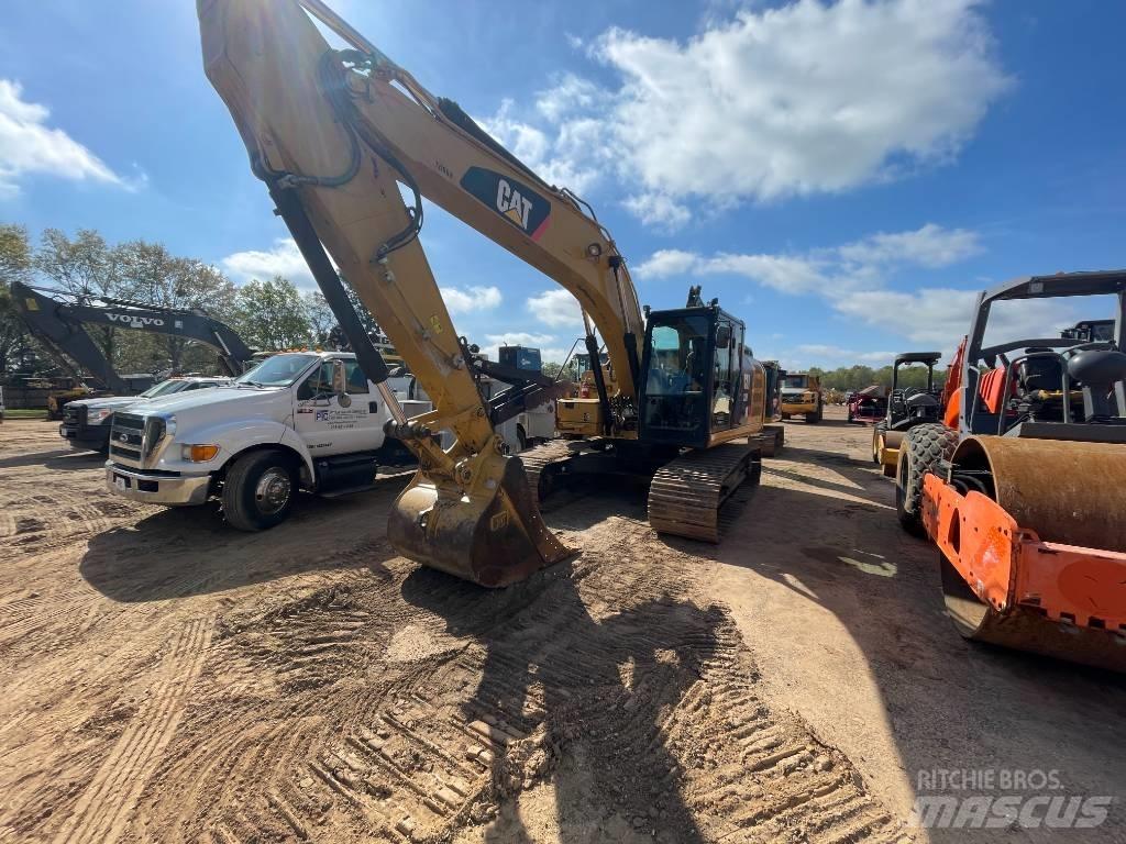 CAT 320fl 대형 굴삭기 29톤 이상