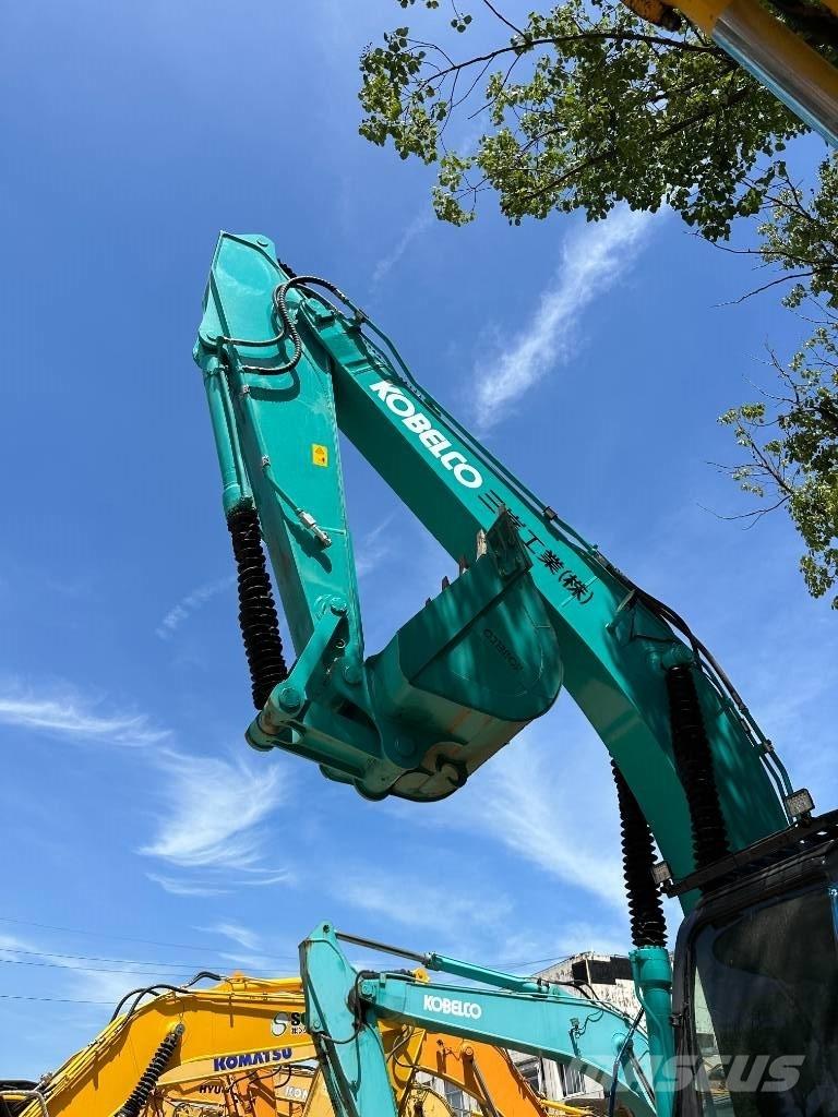 Kobelco SK 200 대형 굴삭기 29톤 이상