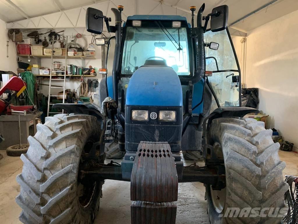 New Holland TS 115 트랙터